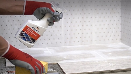 PLITONIT очиститель эпоксидного налета и PLITONIT средство для удаления цементного налета